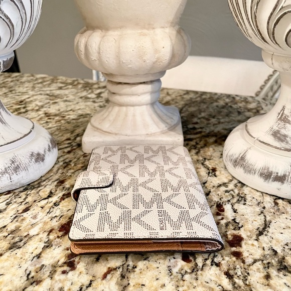 Michael Kors Jet Set Wallet🧡NWOT🧡 - Picture 5 of 7